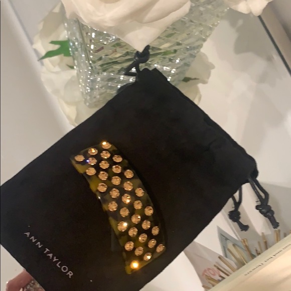 Anne Taylor Hair clip - Picture 2 of 4